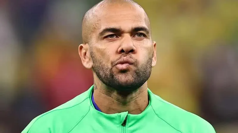 Justiça espanhola anula condenação de Daniel Alves por agressão sexual; saiba mais