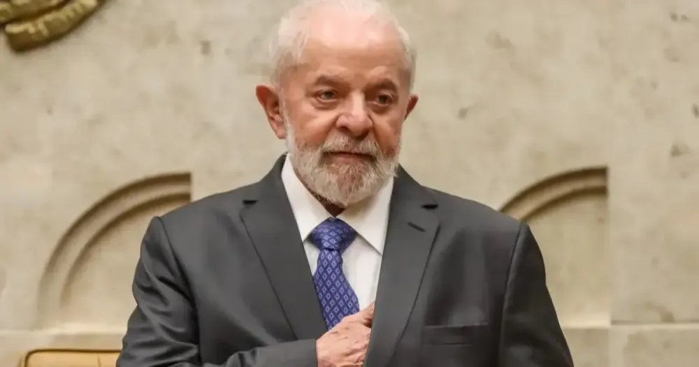 Lula estanca queda de popularidade, mas reprovação (38%) ainda supera aprovação (29%), aponta Datafolha