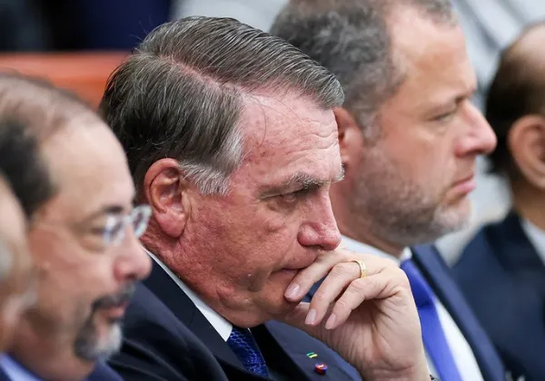 Datafolha: 52% defendem prisão de Bolsonaro por tentativa de golpe