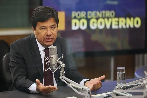 Saída de Mendonça Filho do União Brasil é devido a federação com o PP, diz parlamentar