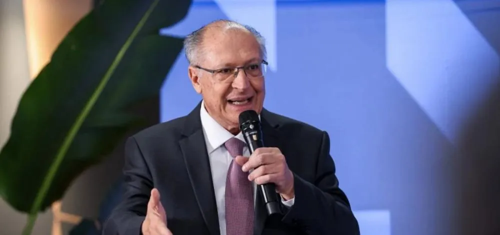 Alckmin defende redução da jornada de trabalho e diz que avanço tecnológico justifica medida