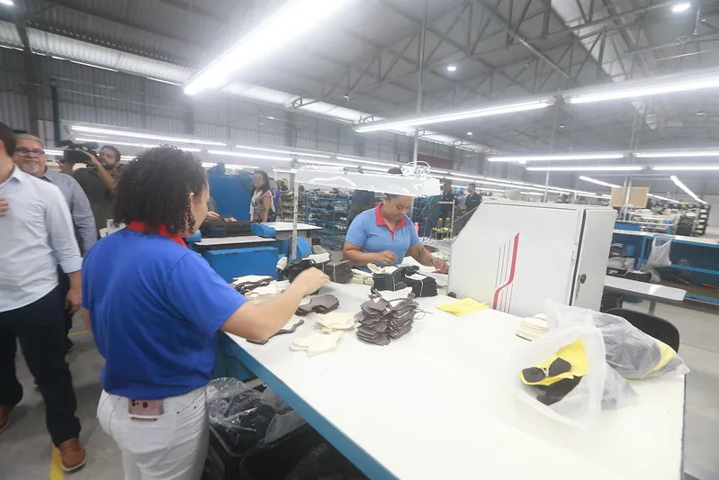 Confiança dos empresários baianos recua em abril