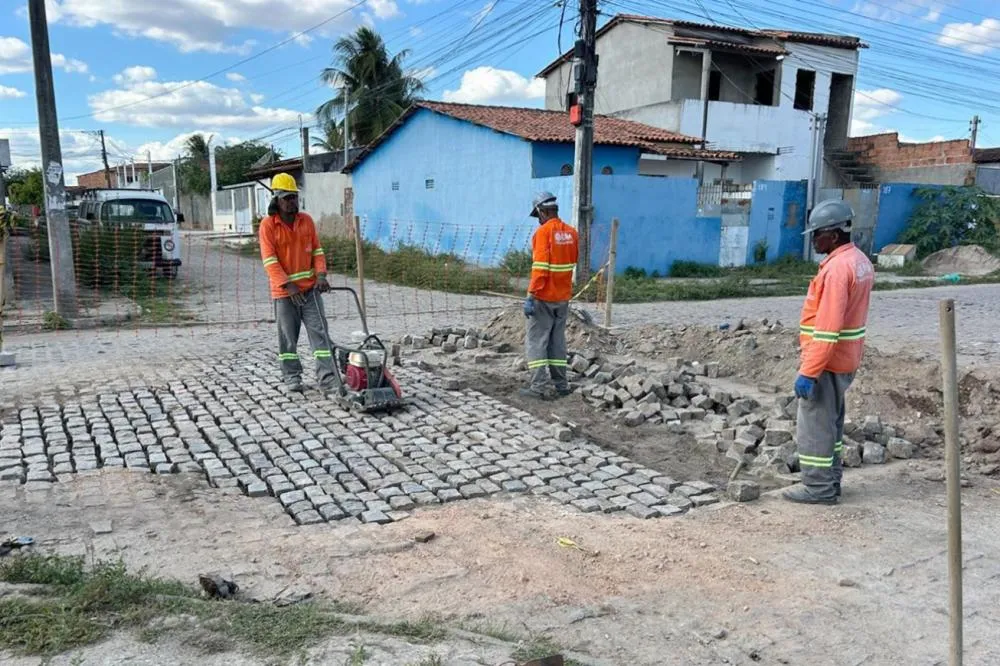 SOMA garante manutenção da pavimentação de ruas mesmo no período chuvoso
