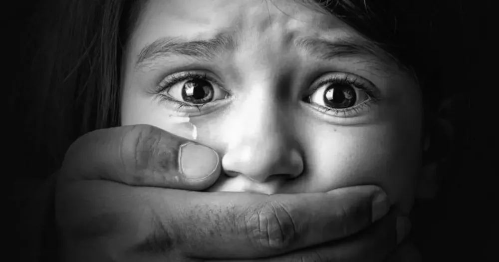 A cada hora, o país registra sete estupros de crianças e adolescentes, afirma dados do Ministério dos Direitos Humanos