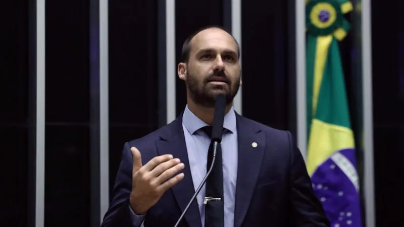 PL vê chance de Eduardo Bolsonaro crescer com sanções a Moraes
