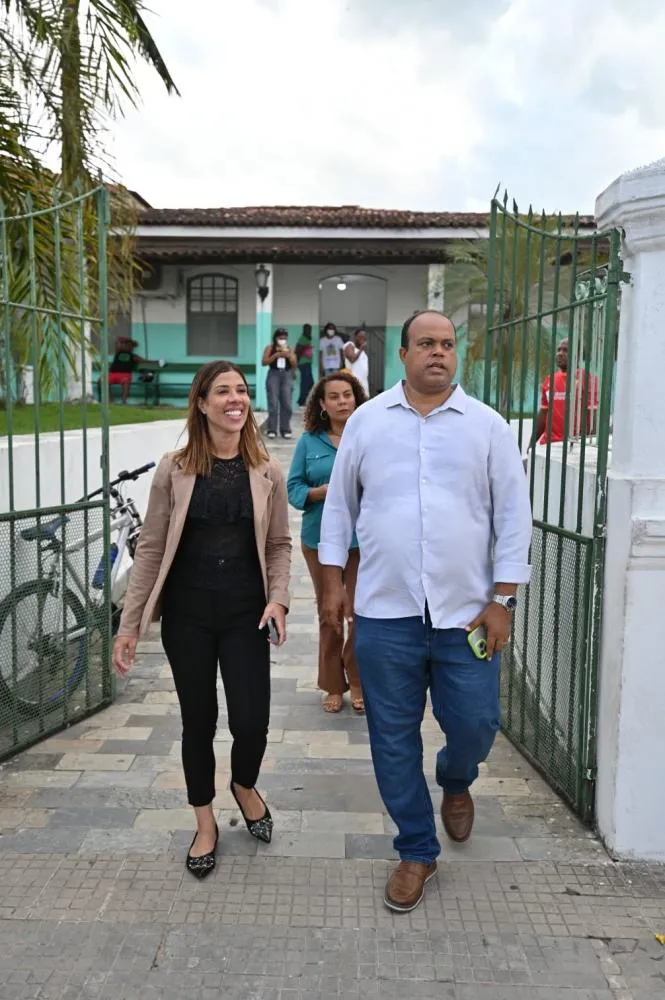 Flaviano Bomfim faz visita surpresa a Santa Casa e fala sobre ações que tem sido realizadas na cidade 