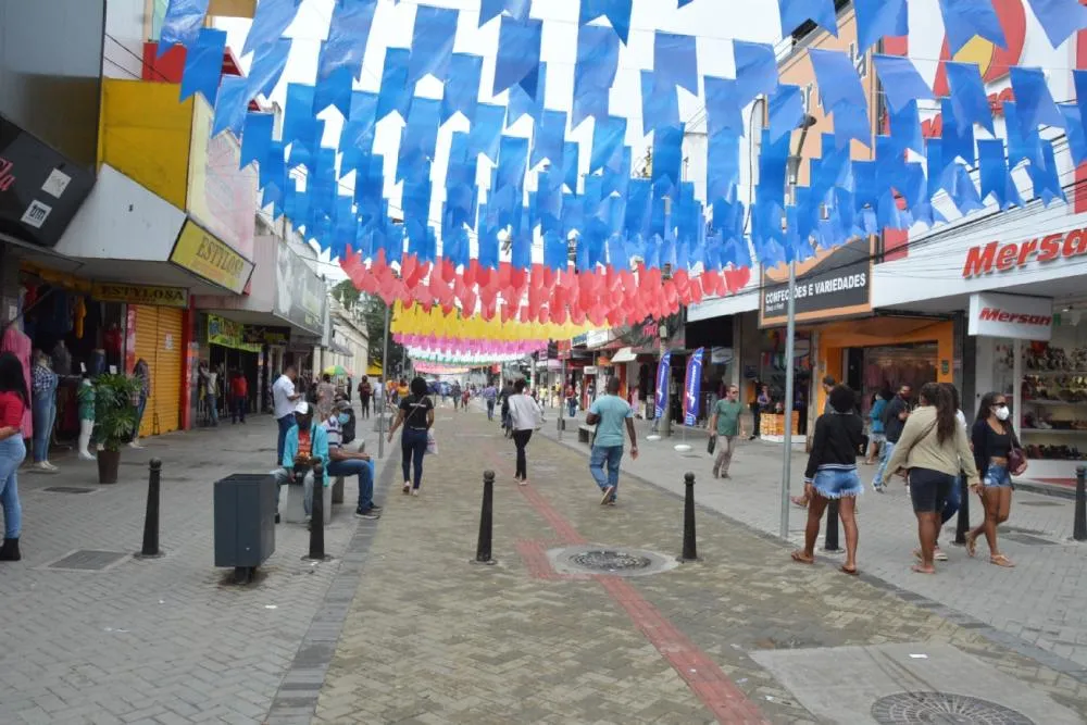 Comércio de Feira de Santana terá horários especiais de 7 a 23 de junho