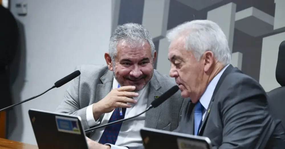 PT baiano espera Lula e Jerônimo “emplacarem” para decidir o que fazer com o PSD e Coronel