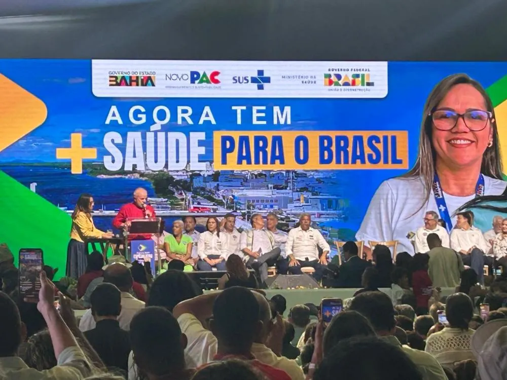 Na Bahia, presidente acompanha anúncio de iniciativas do Agora Tem Especialistas e do Novo PAC Saúde