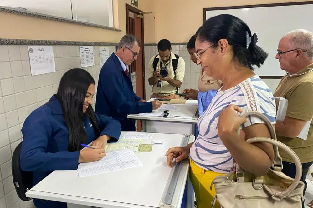 Prefeitura faz mutirão Conciliando Cidadania com serviços de justiça, social e saúde em Feira