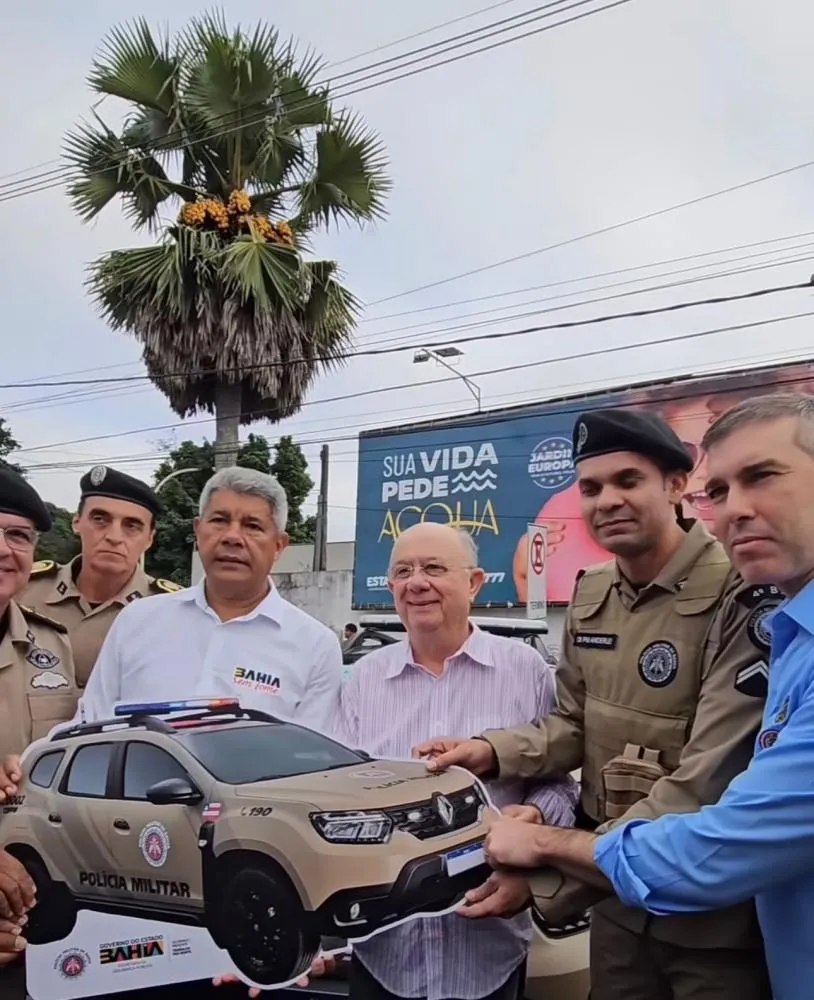 Jerônimo entrega viaturas e abre seminário sobre segurança alimentar em Feira de Santana