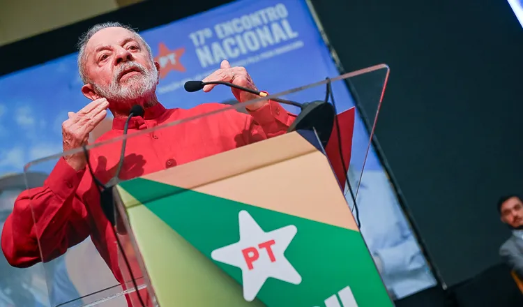 Lula discursou no final do Encontro do PT, no domingo, 3 - Foto: Ricardo Stuckert / PR