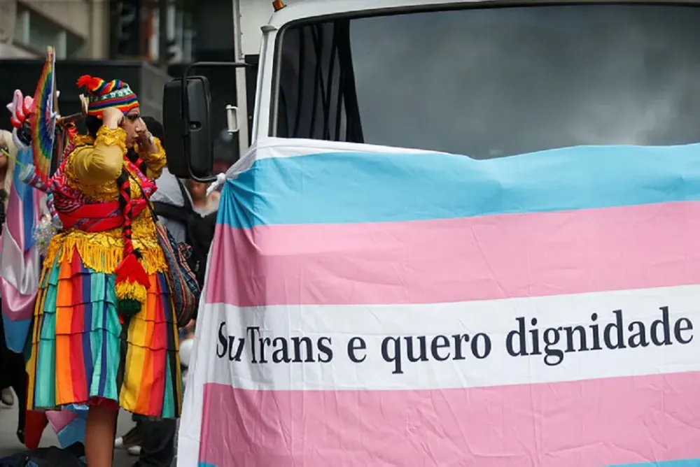 Cotas trans em debate: caso de universidade no RS gera incerteza para a Bahia