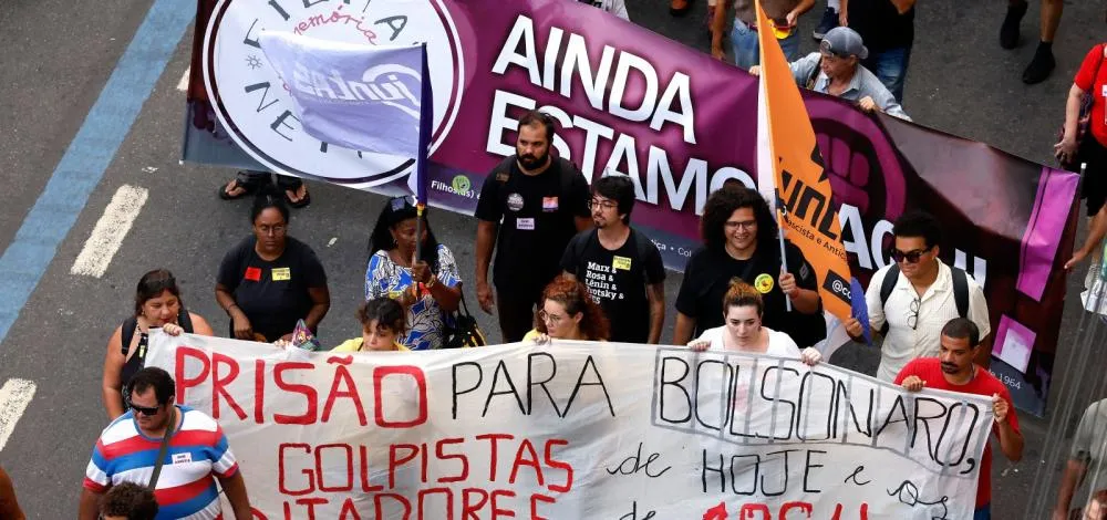 Atos contra PEC da Blindagem e PL da Anistia mobilizam capitais do país