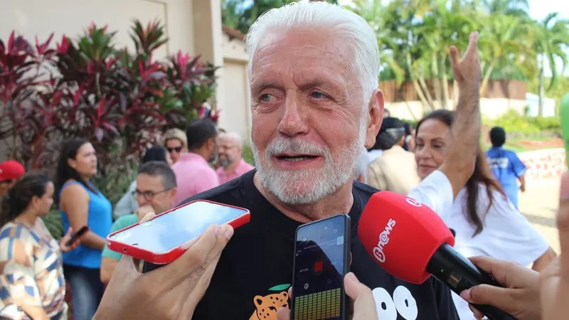 Novo recorte de pesquisa mostra Jaques Wagner liderando corrida eleitoral na Bahia; veja números