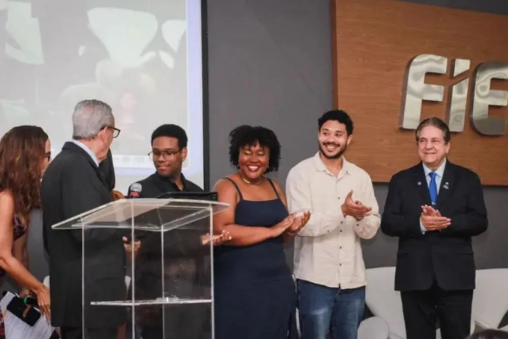 Estudantes baianos criam startup de monitoramento de doenças crônicas