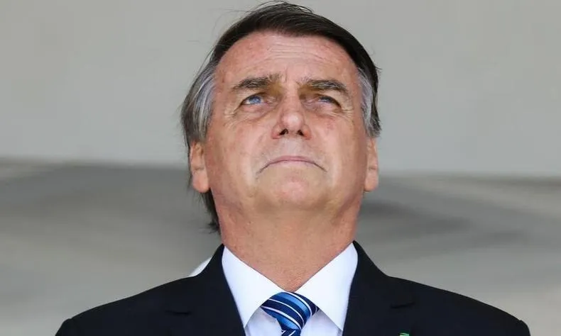Fortes crises: Bolsonaro se recupera e não precisará de hospitalização