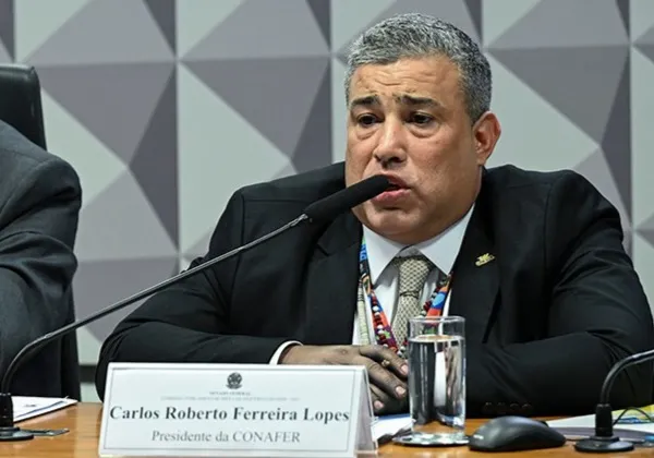 Presidente da Conafer é preso em flagrante durante depoimento à CPMI do INSS