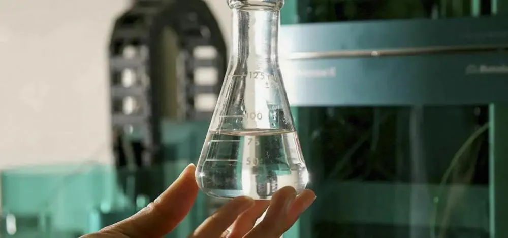 Metanol: saiba o que é e por que a substância é tão perigosa à saúde