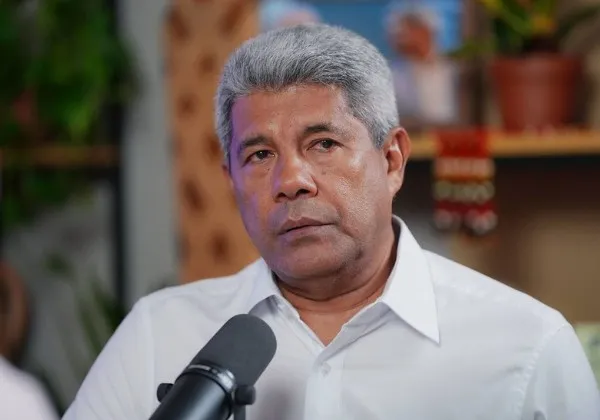 Jerônimo diz aguardar apuração da Justiça no caso Binho Galinha