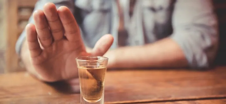 Ministério da Saúde confirma intoxicação por metanol em Salvador; Sesab nega