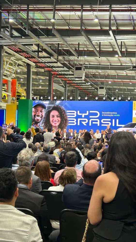 Jerônimo Rodrigues destaca retomada industrial e parceria com a China em inauguração da BYD em Camaçari