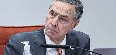 Barroso anuncia que vai deixar cargo de ministro do STF