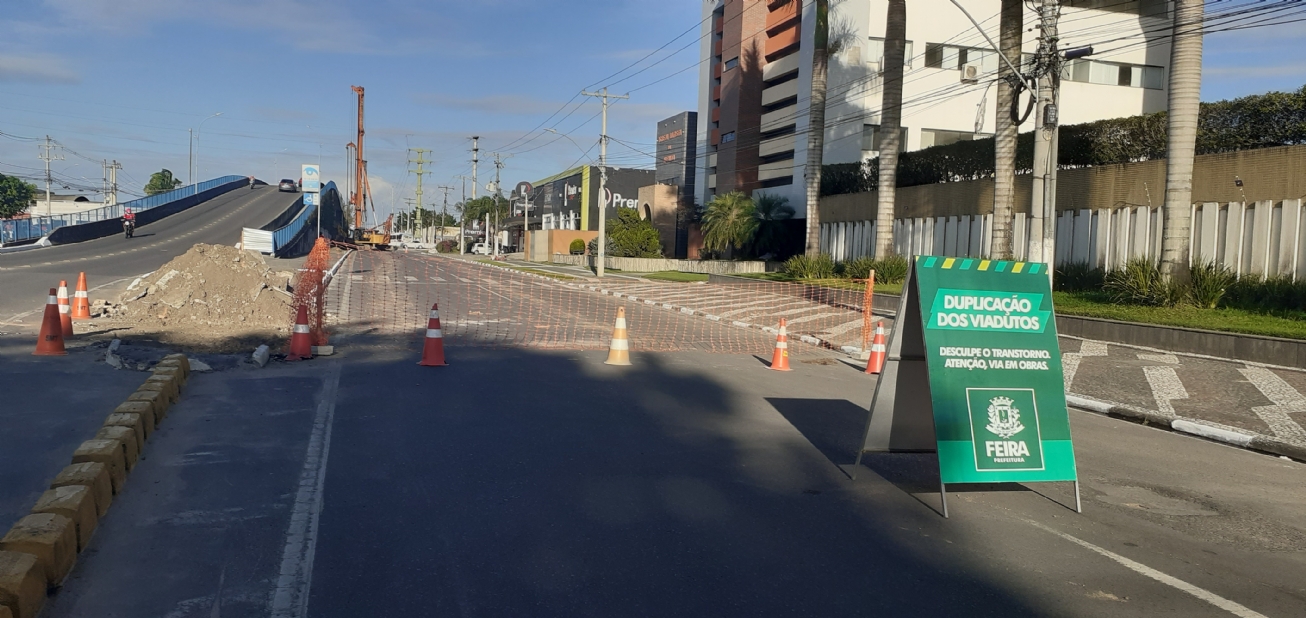 Ampliações dos viadutos levam interdições e mudanças no trânsito próximo às obras