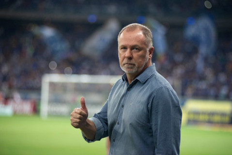 Aos 45 minutos, Mano Menezes surge como provável técnico do Bahia