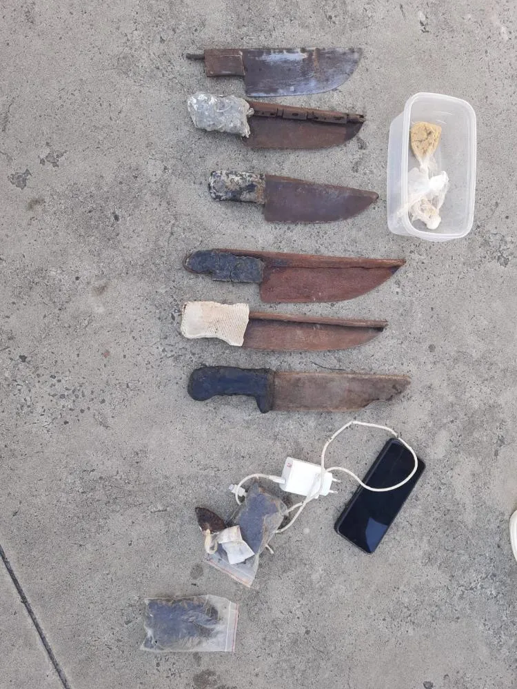 Polícia Civil prende líderes do Comando Vermelho que ordenavam homicídios de dentro do presídio na Bahia