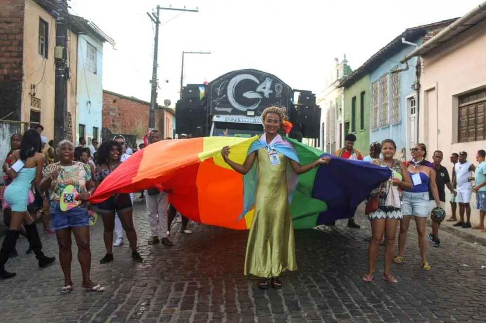 Cachoeira realiza 12ª Parada LGBT neste domingo (14)