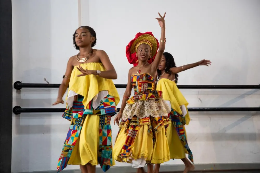 Escola de Dança da Funceb abre convocatória para ingresso de novos estudantes no Curso Preparatório de Dança em 2026