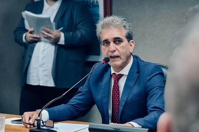 Robinson Almeida rebate oposição, defende Jerônimo e diz que críticas revelam “torcida contra a Bahia”