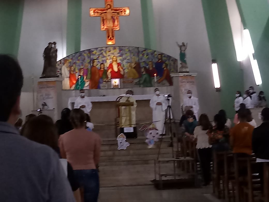 Missa em Ação de Graças celebra os 72 anos da Sociedade News e 42 anos da Princesa Fm