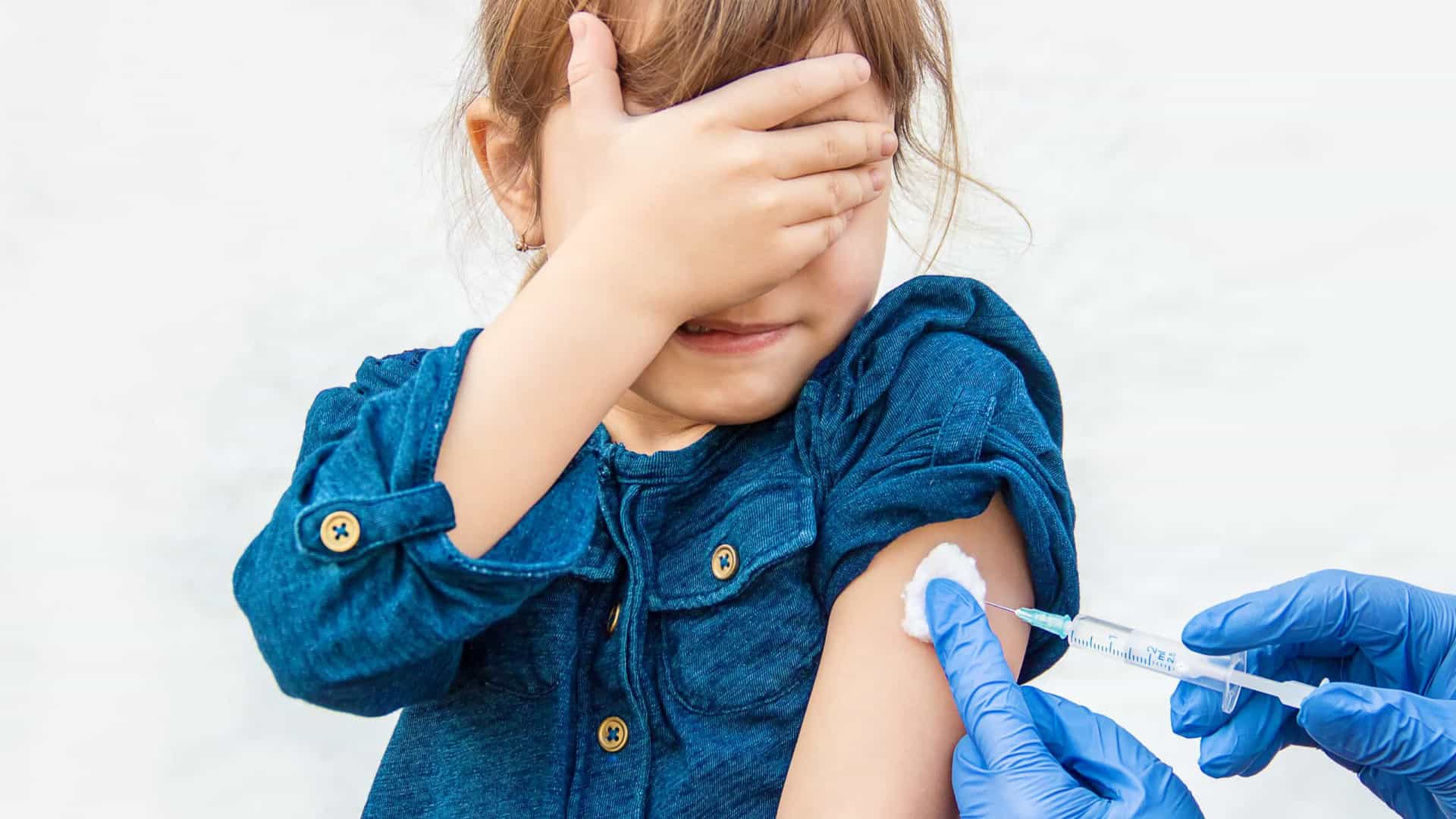 Pediatras encaminham manifesto ao governo com alerta sobre vacinação