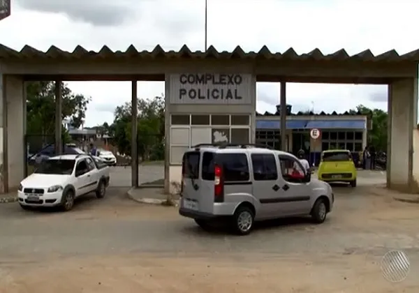 Três mulheres são presas ao tentar entrar com drogas em presídio da Bahia