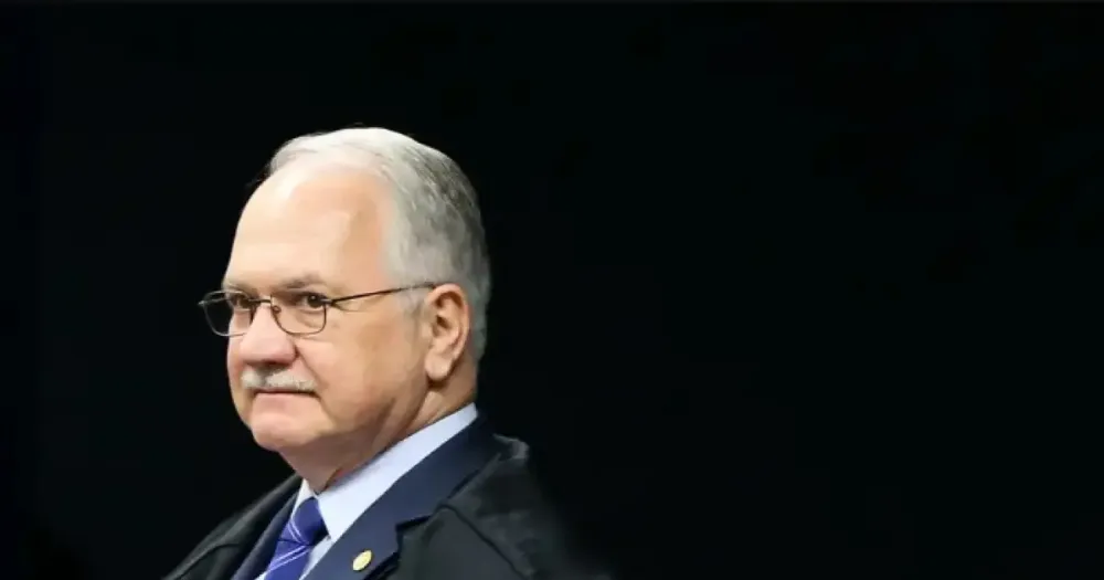 Fachin foi cobrado por ministros do STF a fazer nota em defesa de Toffoli