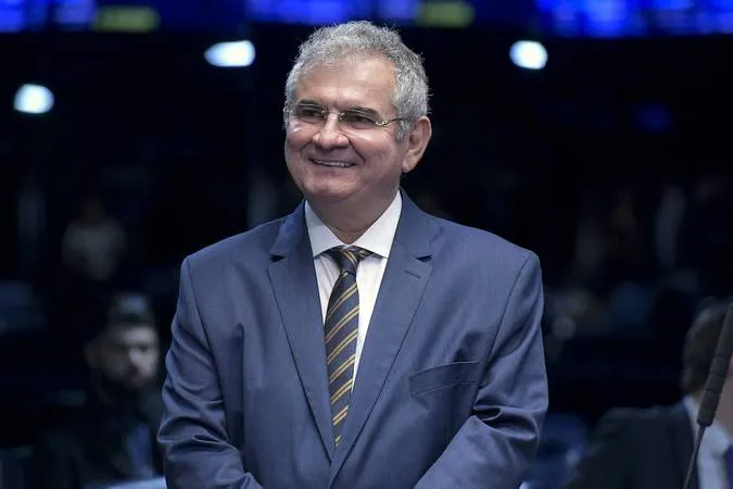 PT adota estratégia de tratar caso Coronel como 'página virada'