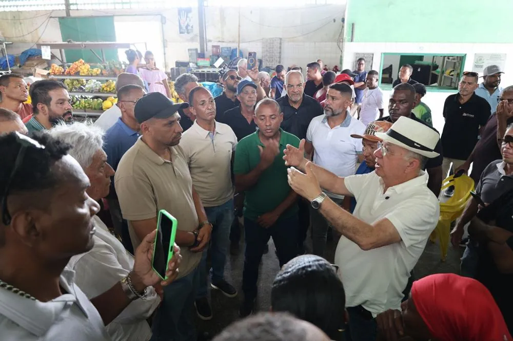 Pacote de obras de aproximadamente R$ 3,5 milhões é anunciado para Humildes e Limoeiro