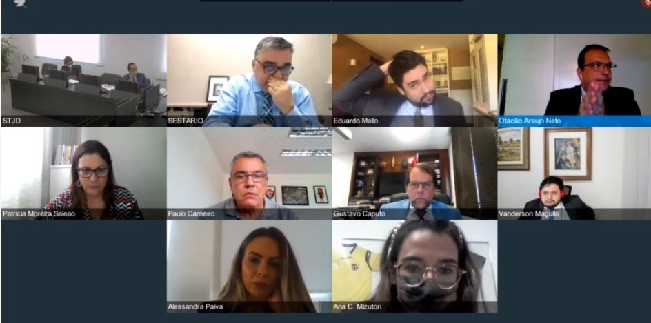 STJDD pune presidente do Vitória com multa e suspensão