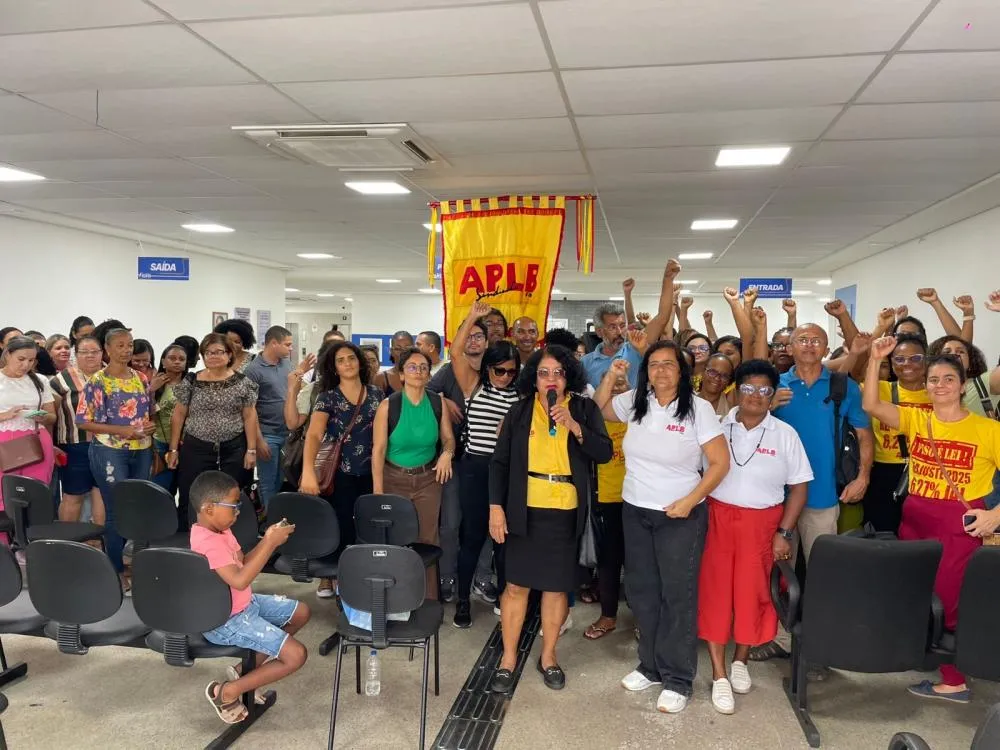 APLB cobra cumprimento de pauta; Rumos do movimento serão discutidos em assembleia 