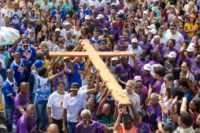 Caminhada do Perdão deve reunir 50 mil fiéis em Feira de Santana