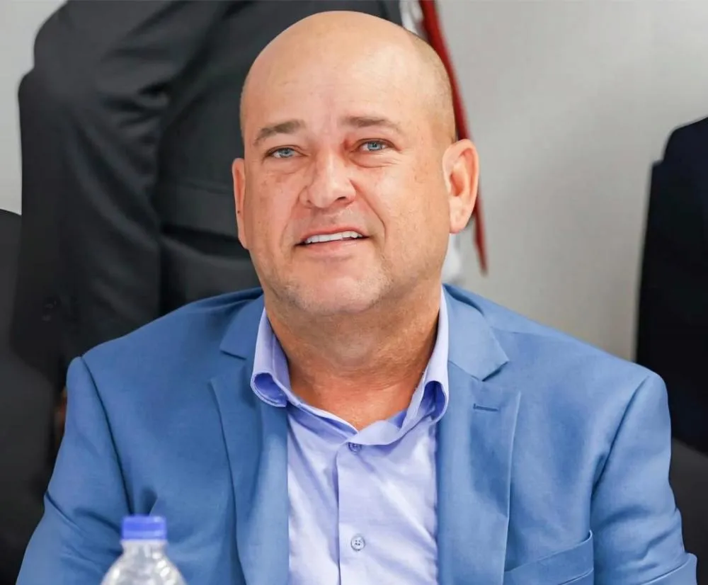 Binho Galinha indica emendas impositivos ao orçamento a mais três cidades