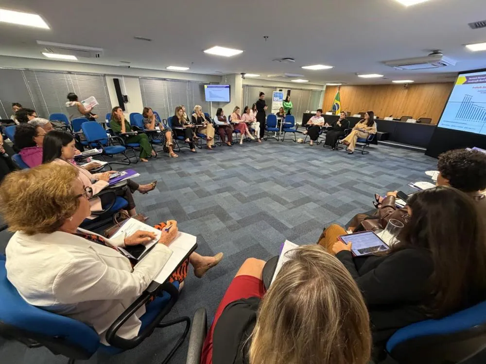 Em Brasília, SPM discute com o Governo Federal agenda comum para avanços nas políticas de gênero no país
