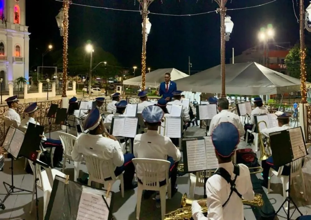 Projeto Retreta resgata tradição das bandas filarmônicas e encanta público na Praça da Matriz