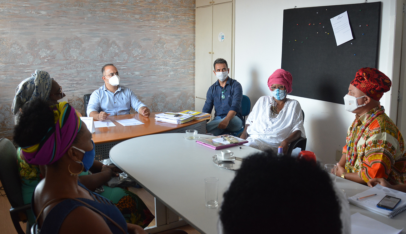 Secretaria de Cultura reafirma apoio do Governo Municipal às baianas do acarajé