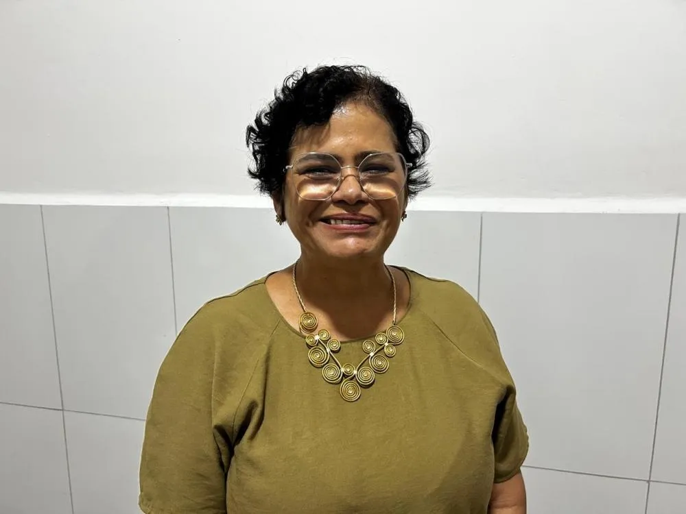  Deputada Elisângela Araújo analisa cenário político e fala sobre polarização e pesquisas eleitorais