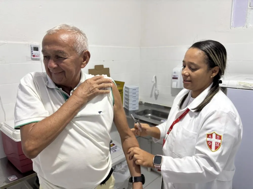 Feira de Santana aplicou mais de 1,8 mil doses no Dia D de vacinação contra a gripe