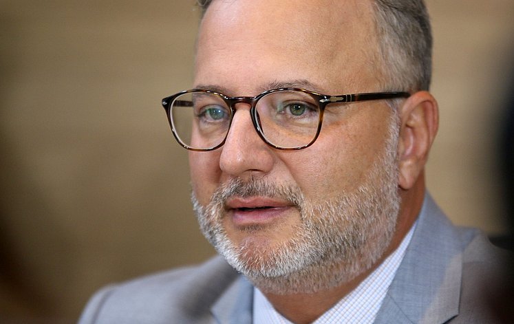 Vacinação para covid-19 na Bahia só em março de 2021, diz secretário de Saúde