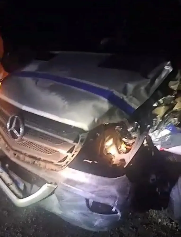 Colisão entre van e motocicleta deixa dois mortos na zona rural de São Gonçalo dos Campos